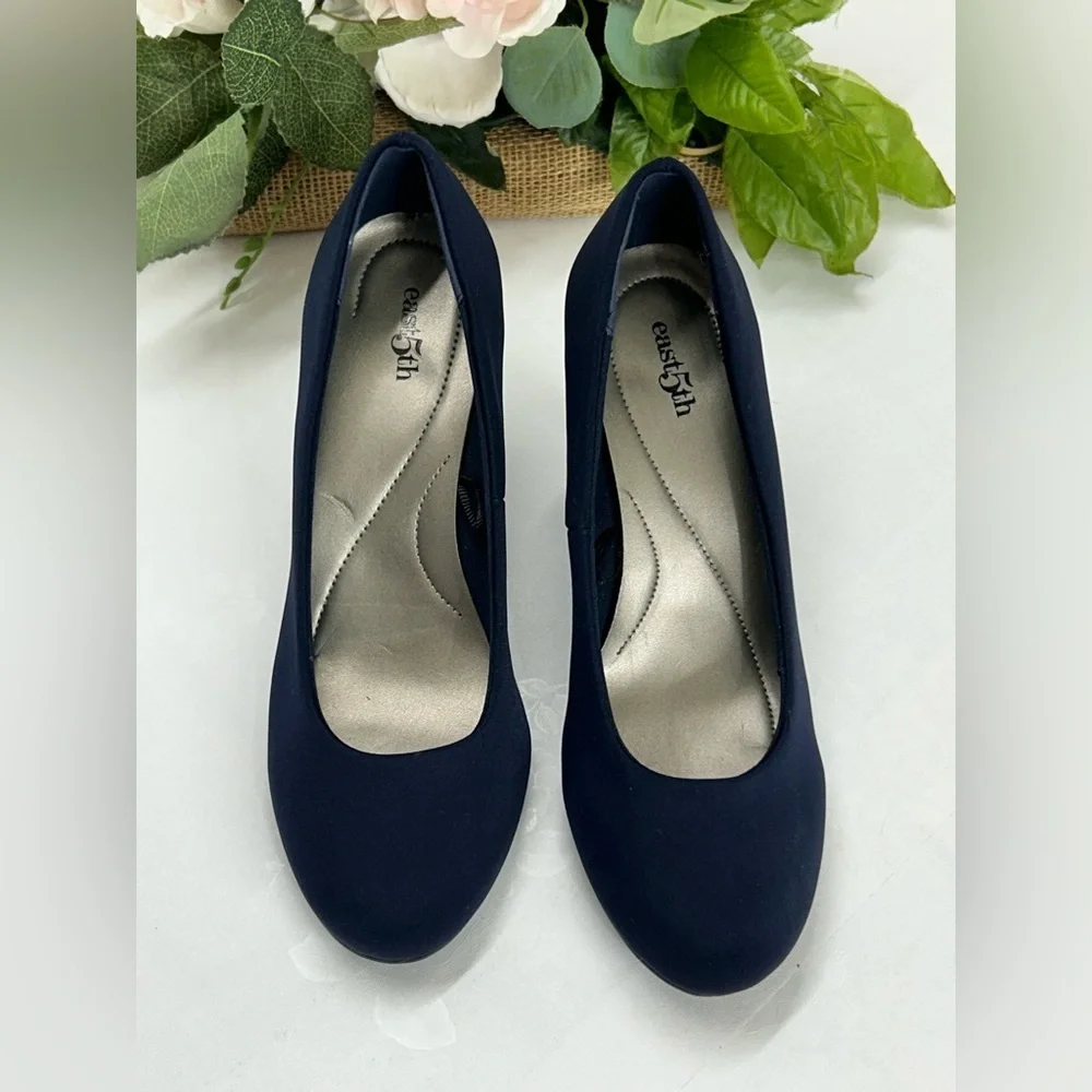 Easy Street Women's Dark Blue Heels